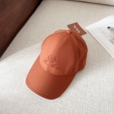 Loro Piana Caps